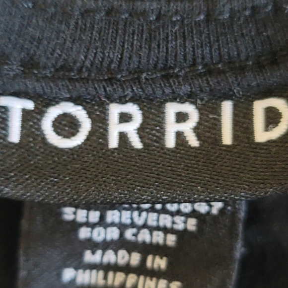 Torrid ● Tee Sz 2 Black Puff Sleeves T-Shirt Top Heritage Cotton Slub Scoop Neck - Picture 6 of 6